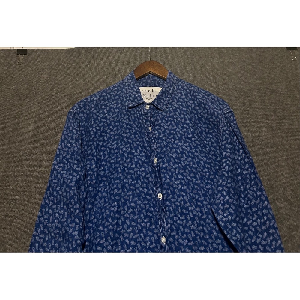 Frank & eileen button up shirt long sleeve Large pineapples blue linen